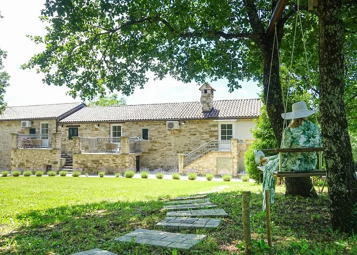 Rooms Stancija Ruseti