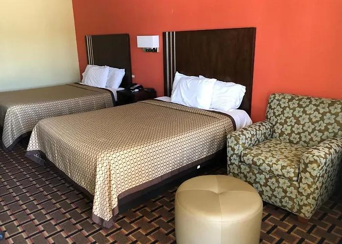 La Grange Executive Inn And Suites