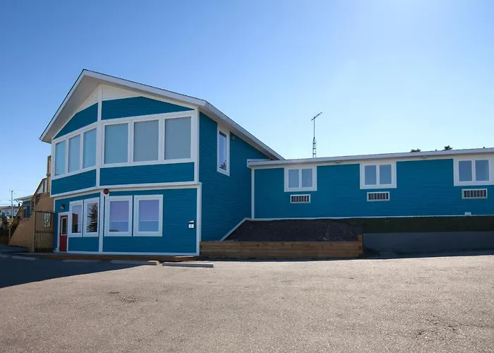 Anchor Inn Hotel&Suites