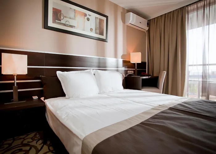 Platinum Hotel & Casino