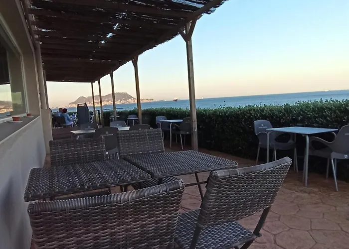 Punta Carnero Hostal