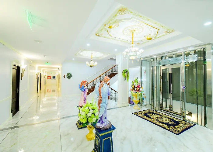 The Maceo Hotel
