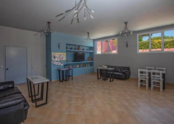 Pelagos Apartments
