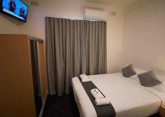 Sydney Junction Hotel