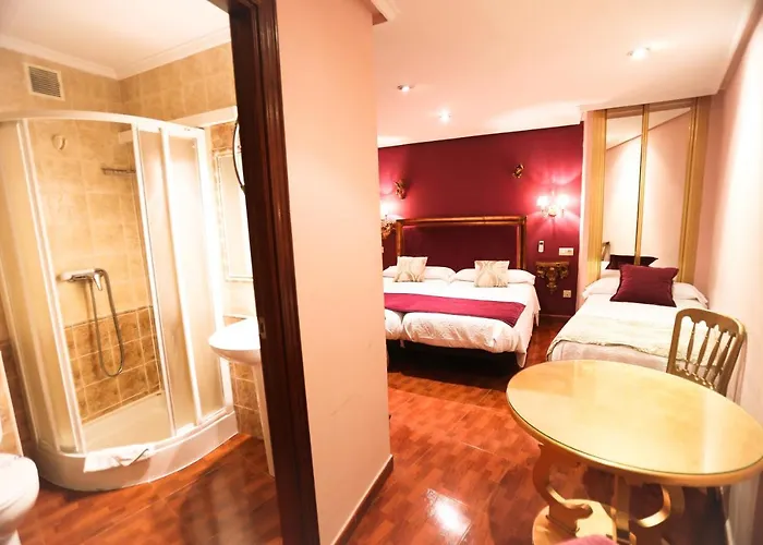Hostal Goya Suites