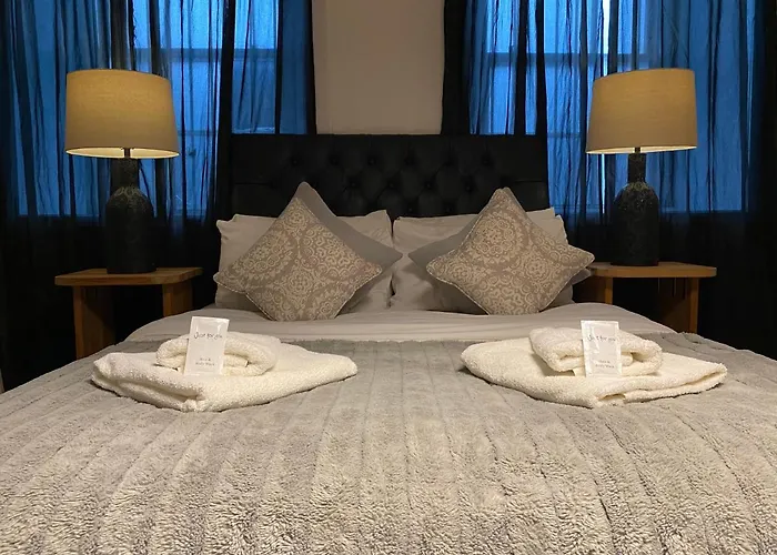 Queen Street Boutique Suites