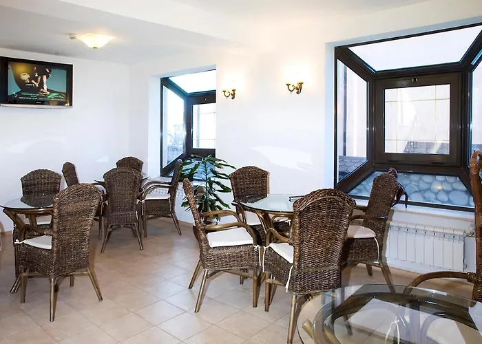 Aneli Hotel