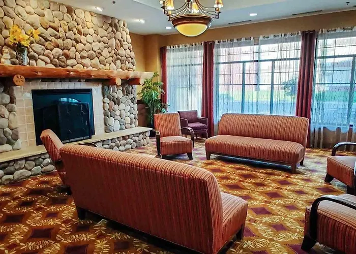 Doubletree By Hilton Owatonna