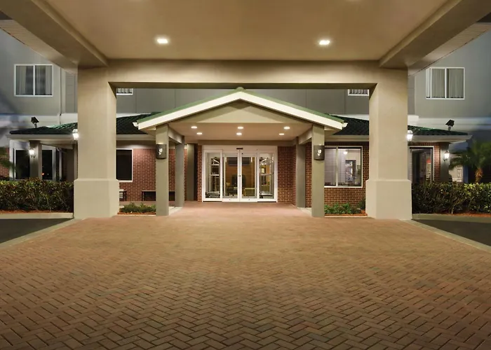 Country Inn & Suites By Radisson, St Petersburg - Clearwater, Fl