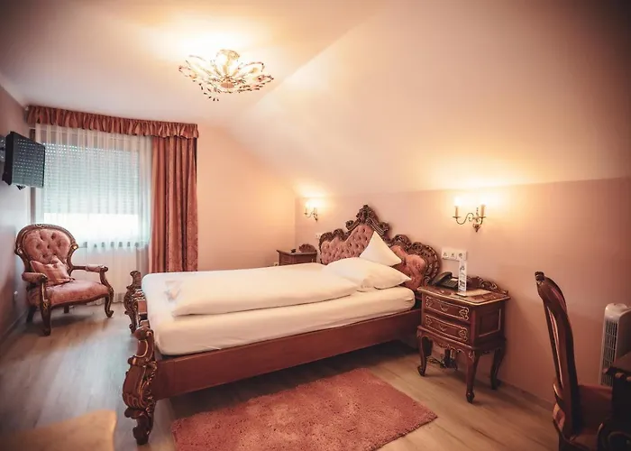 Hotel Zur Heimat - Ihr Weidener Hotel Mit Hauseigenen Parkplaetzen Und Wellness