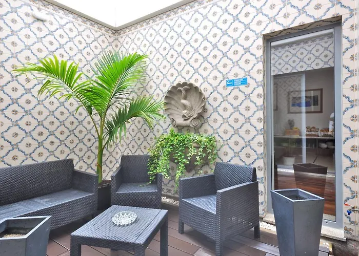 Porto Domus Hotel