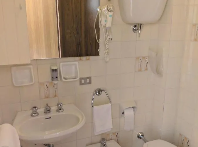 Hotel Luana