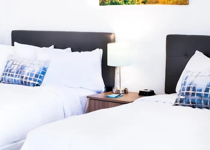 Blue Sage Inn & Suites