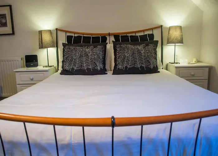 Beachlands Hotel