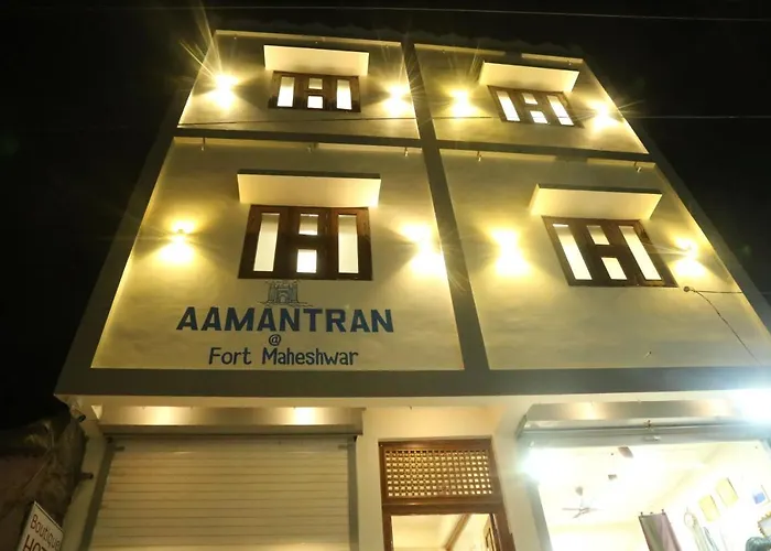 Aamantran At Fort Maheshwar
