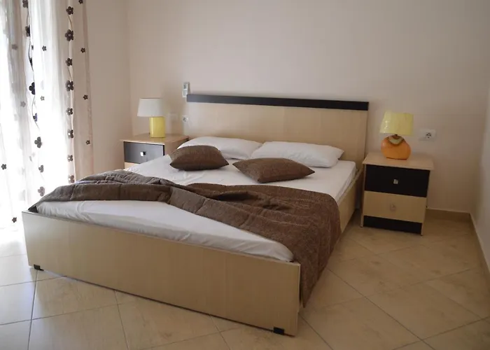 Hotel Ana