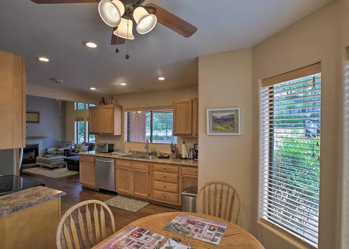 Forest-View Retreat In Payson, Close To Hiking!