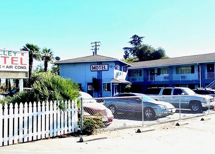 Valley Motel