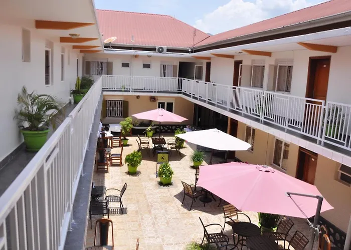Sandton Hotel Kasese