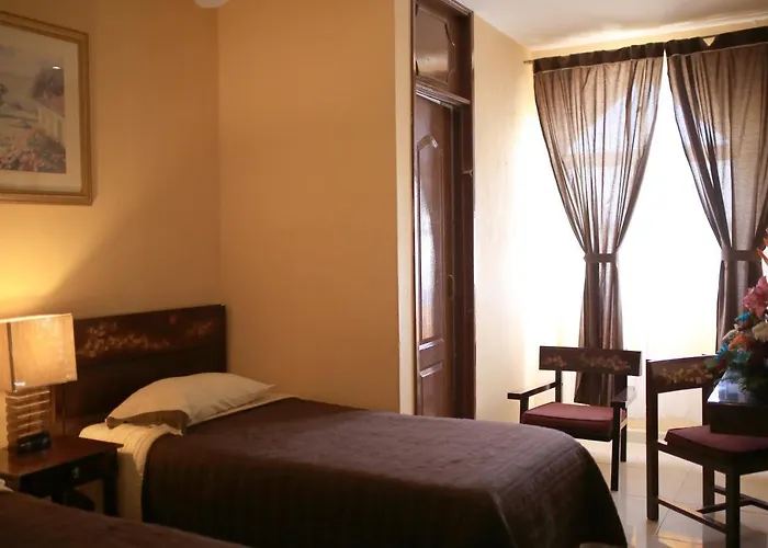 Hotel Aztlan