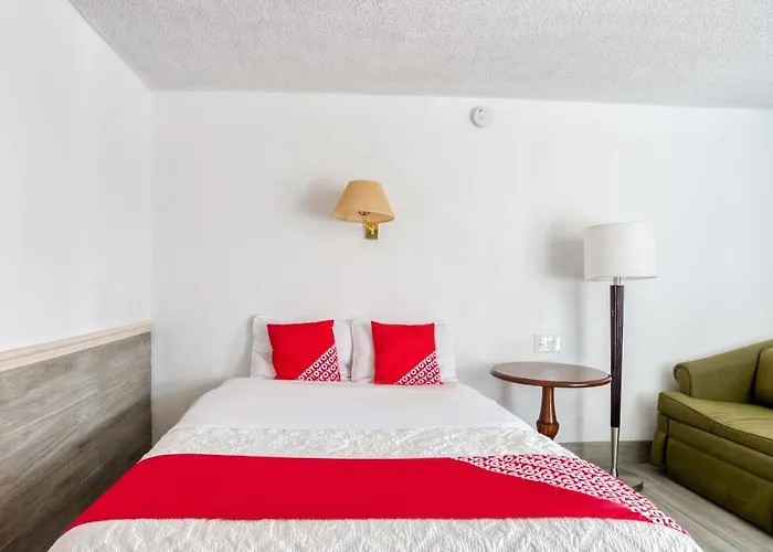 Oyo Hotel Greensboro Nc Southwest I-85