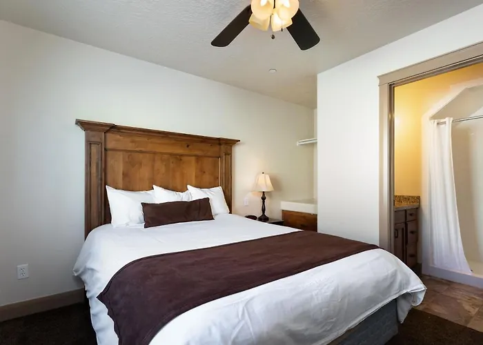 Duchesne Suites