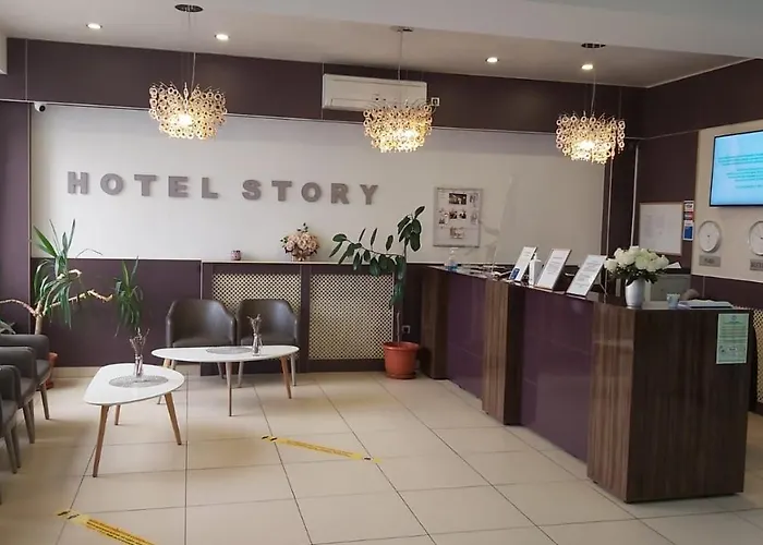 Hotel Story