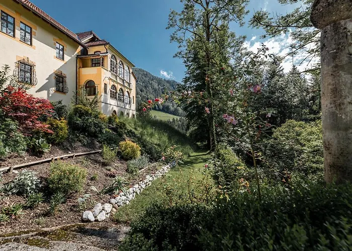 Naturhotel Schloss Kassegg
