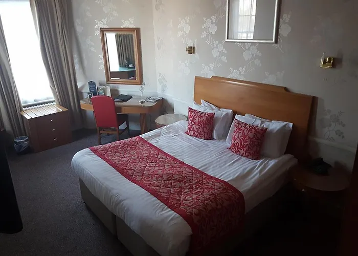 Great Northern Hotel; Sure Hotel Collection By Best Western