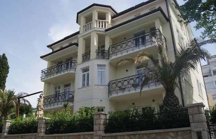 Villa Emilia