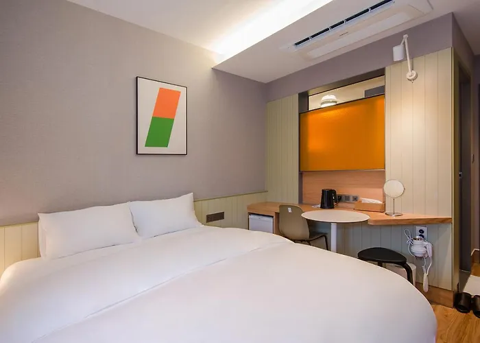 Blo By Blo Hotel