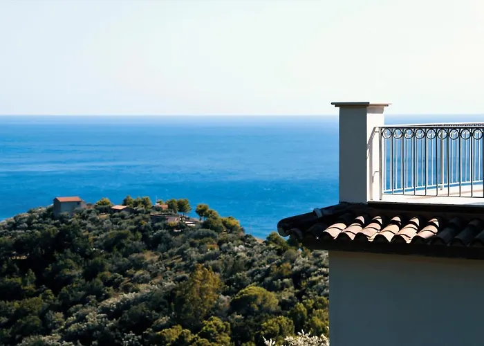 Country House “ Il Mandorlo”