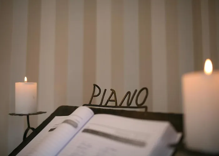Hotel Piano