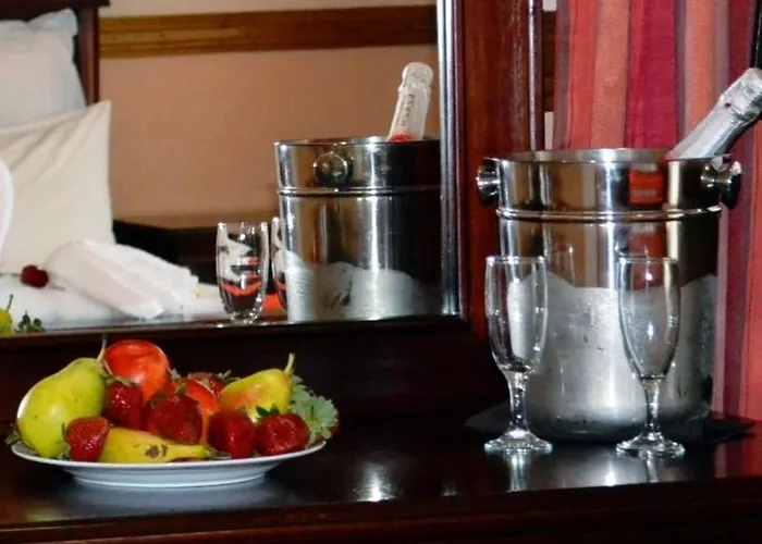Crown Hotel
