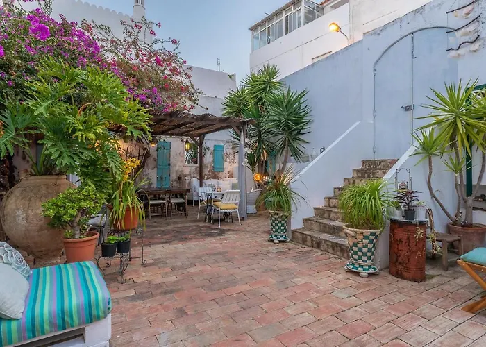 Casa Dos Arcos - Charm Guesthouse