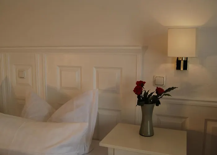 Wohlfuehlhotel Hoern Van Diek Garni Mit Schwimmbad