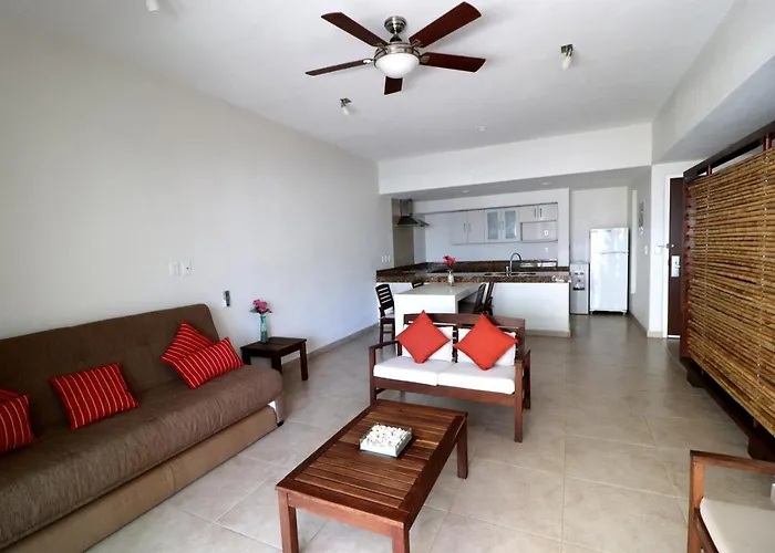 Lydmar Boutique Hotel