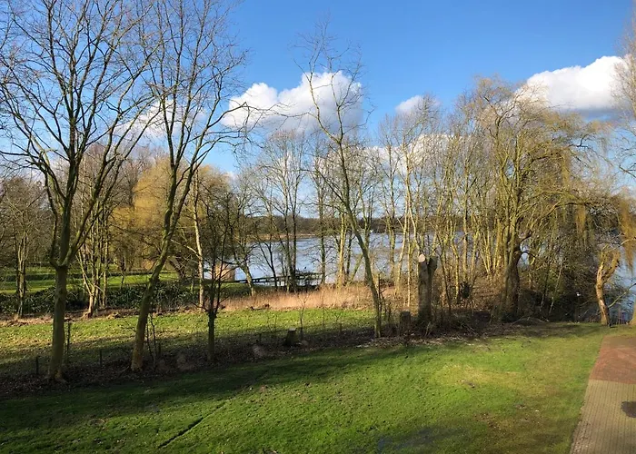 Moderne Ferienwohnung am Yachthafen Bad Zwischenahn