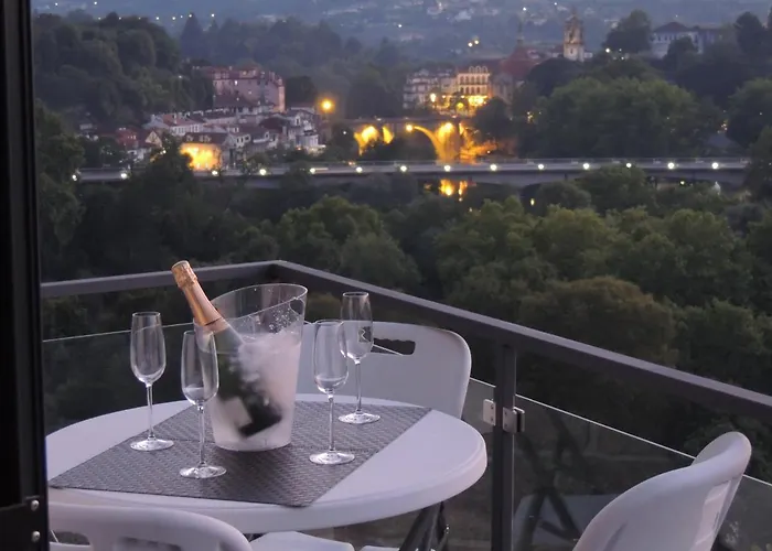 Apartamento Amarante - Vista São Gonçalo