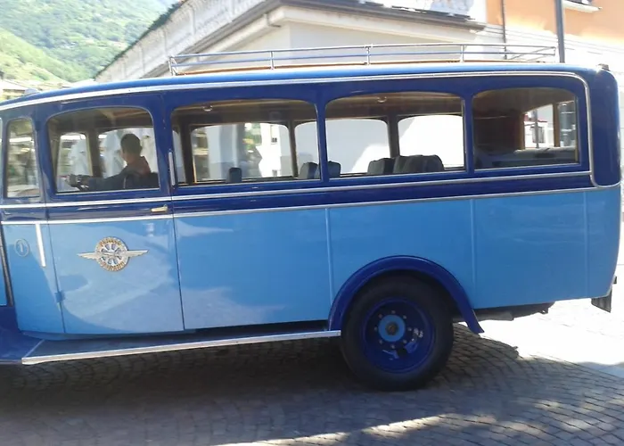 Hotel Bed & Rooms , Corte Rossa -1 Min Walk To Bernina Express