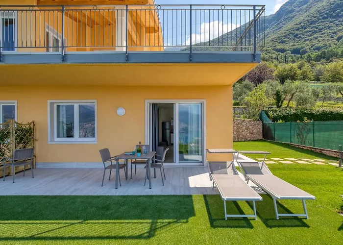 Pinini Country Apartments