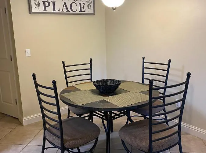 Condo W Pool Near Beaches, Dining, Shopping, Etc