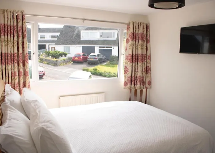 Hillgarth Holiday House