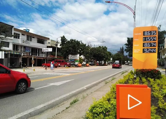 Hotel Anapoima Plaza In
