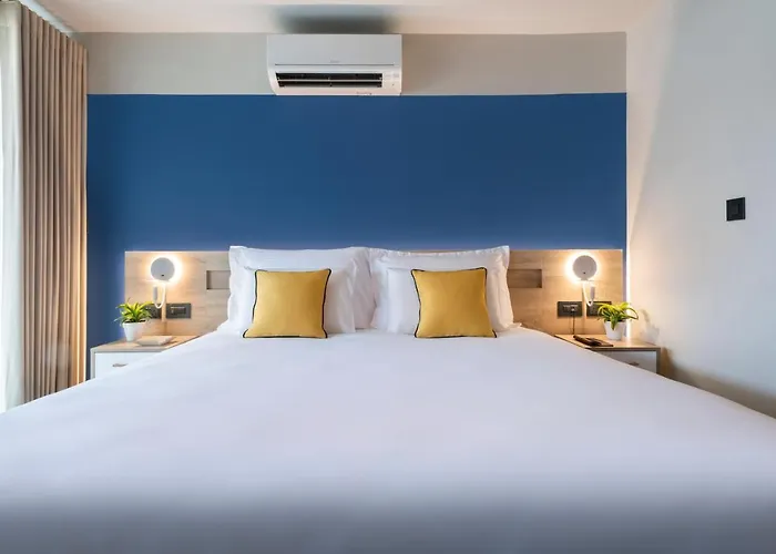 Antoniel Suites