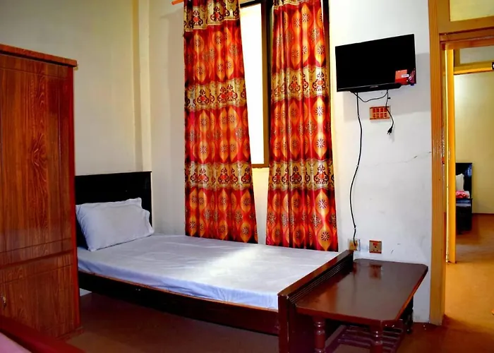Yasin Holiday Hotel Gilgit