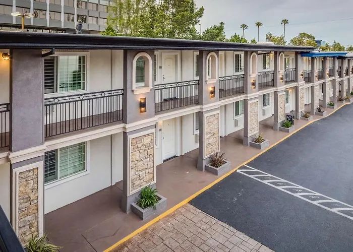 Stone Villa Inn
