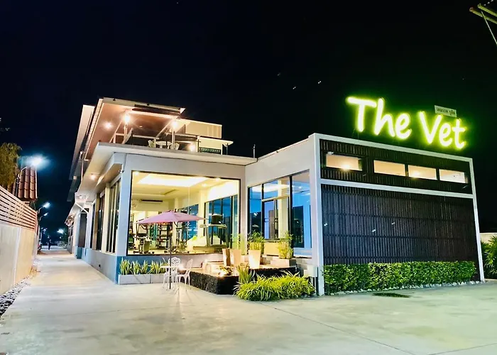 The Vet Boutique Hotel - Sha Extra Plus
