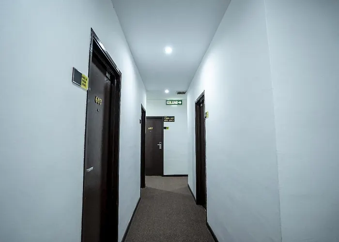 Grand Bagan Hotel