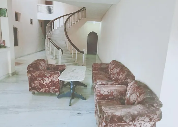 Hotel Marble Palace